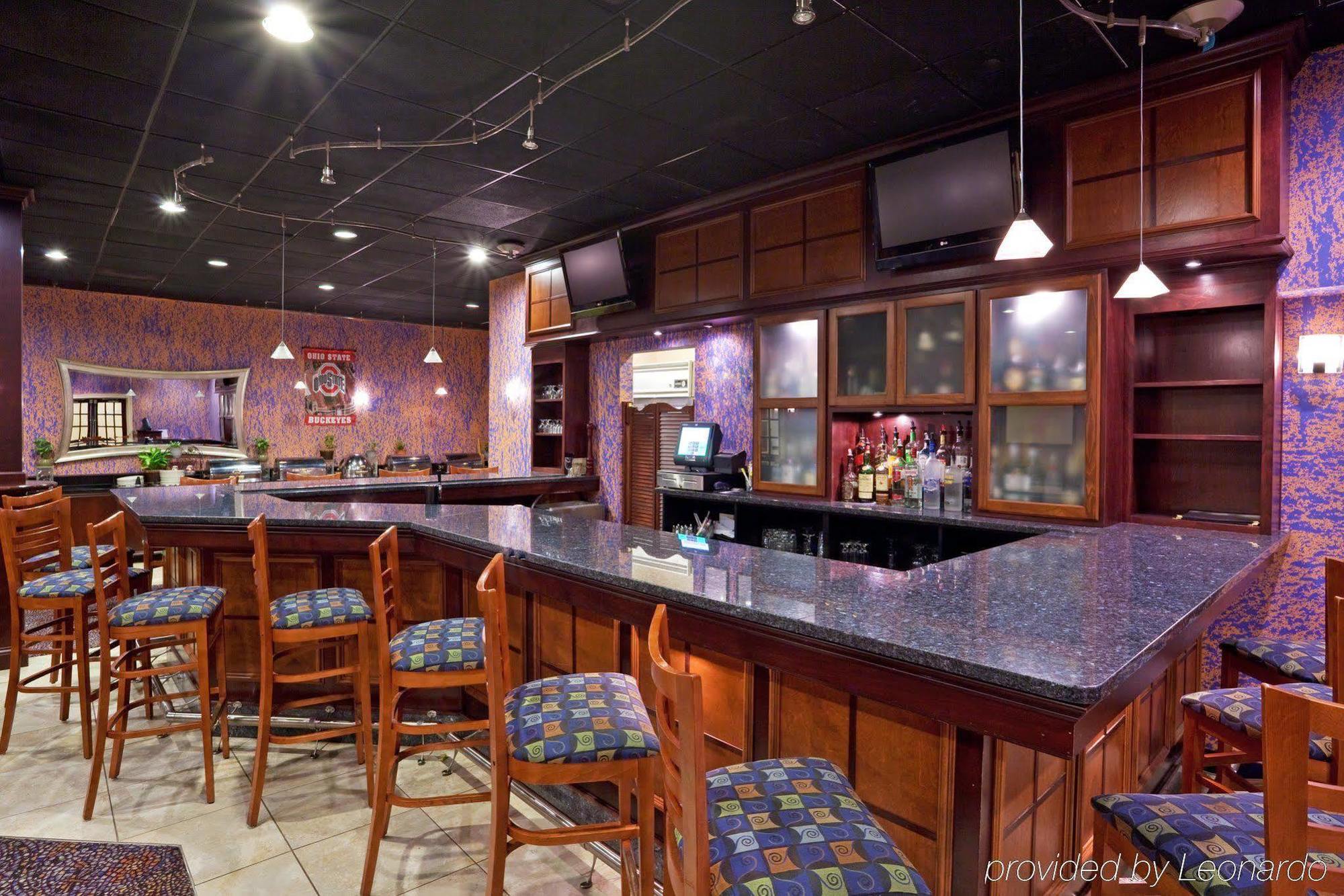 Holiday Inn Columbus North I-270 Worthington Esterno foto